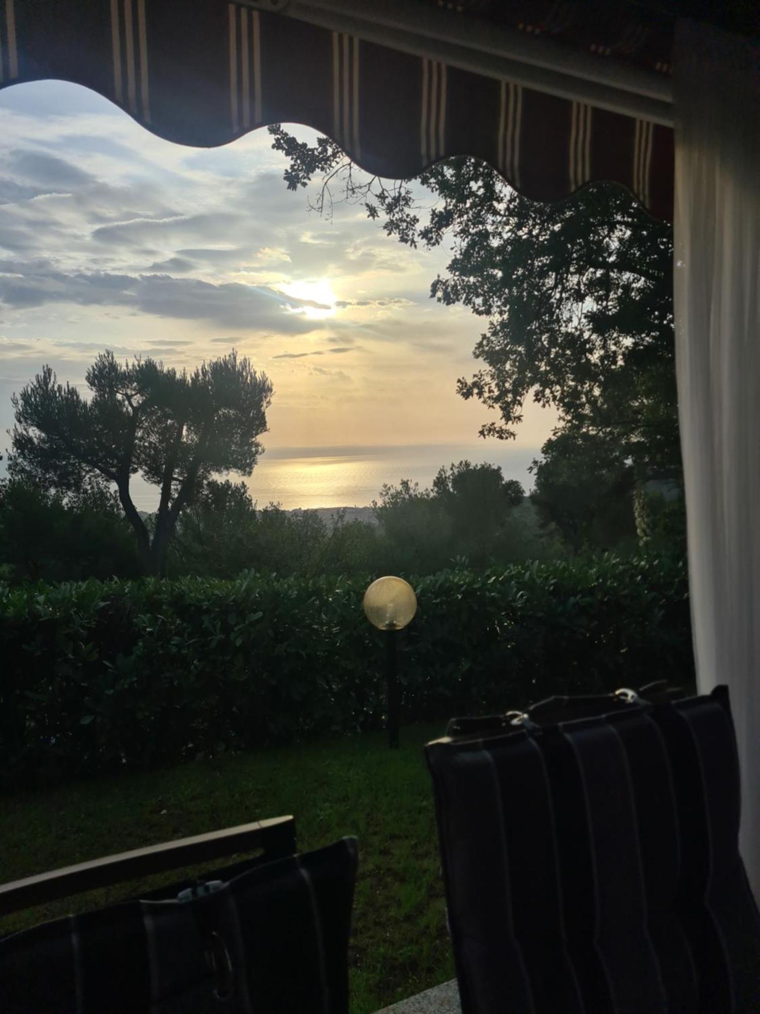 Casa Merea 16 Costa d'Oneglia Eksteriør billede